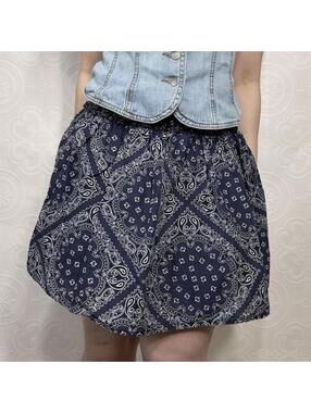 Ariat Mini Skirt Navy Blue Paisley Print Womens Small Boho Cowgirl